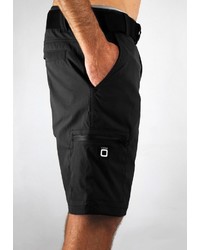 schwarze Shorts von CODE-ZERO