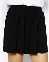 schwarze Shorts von Asos