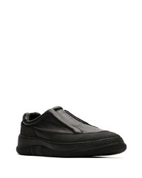 schwarze Slip-On Sneakers aus Leder von OSKLEN