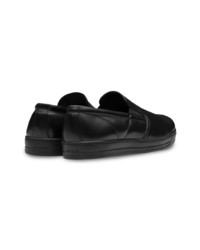 schwarze Slip-On Sneakers aus Leder von Prada