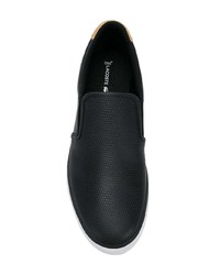 schwarze Slip-On Sneakers aus Leder von Lacoste