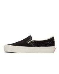 schwarze Slip-On Sneakers aus Segeltuch von Vans