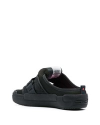 schwarze Slip-On Sneakers aus Segeltuch von Nike