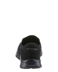 schwarze Slip-On Sneakers aus Segeltuch von Skechers