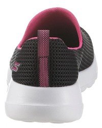 schwarze Slip-On Sneakers aus Segeltuch von Skechers