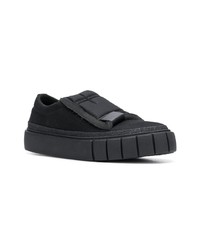 schwarze Slip-On Sneakers aus Segeltuch von Primury