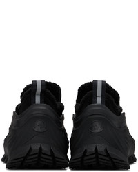 schwarze Slip-On Sneakers aus Wildleder von Moncler