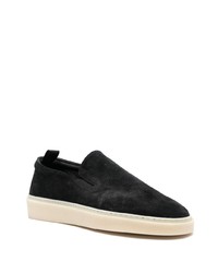 schwarze Slip-On Sneakers aus Wildleder von Officine Creative