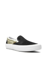 schwarze Slip-On Sneakers aus Wildleder von Vans