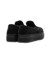 schwarze Slip-On Sneakers aus Wildleder von Prada