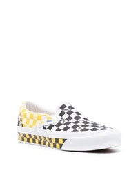 schwarze Slip-On Sneakers mit Karomuster von Vans