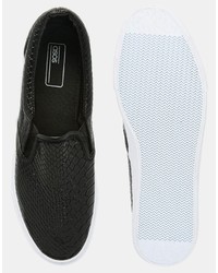 schwarze Slip-On Sneakers mit Schlangenmuster von Asos