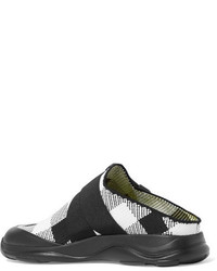 schwarze Slip-On Sneakers mit Vichy-Muster von Christopher Kane