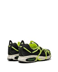 schwarze Slip-On Sneakers von Nike