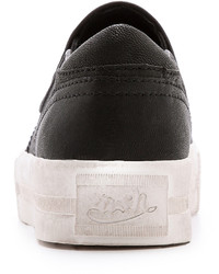 schwarze Slip-On Sneakers von Ash