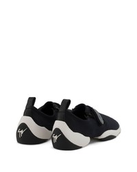 schwarze Slip-On Sneakers von Giuseppe Zanotti