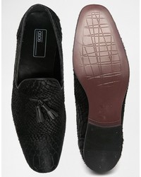 schwarze Slipper mit Quasten mit Schlangenmuster von Asos