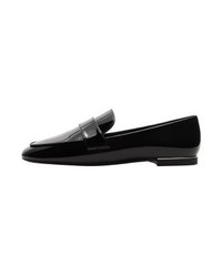 schwarze Slipper von Mango