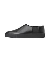 schwarze Slipper von Mango