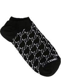 schwarze Socken mit Hahnentritt-Muster