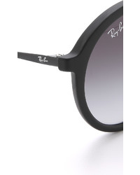 schwarze Sonnenbrille von Ray-Ban