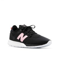 schwarze Sportschuhe von New Balance