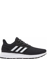 schwarze Sportschuhe von adidas