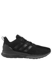 schwarze Sportschuhe von adidas