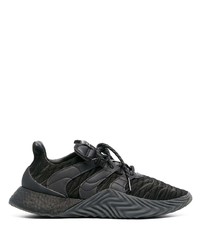 schwarze Sportschuhe von Adidas By Pharrell Williams