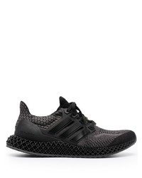 schwarze Sportschuhe von adidas