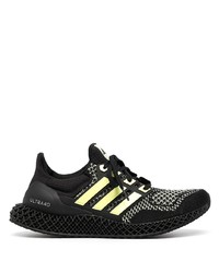 schwarze Sportschuhe von adidas