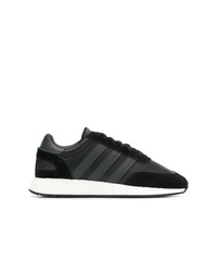 schwarze Sportschuhe von adidas