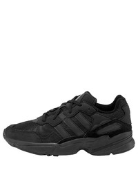 schwarze Sportschuhe von adidas Originals