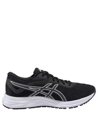 schwarze Sportschuhe von Asics