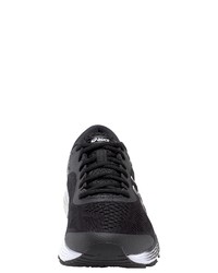 schwarze Sportschuhe von Asics