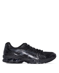 schwarze Sportschuhe von Asics