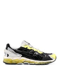 schwarze Sportschuhe von Asics