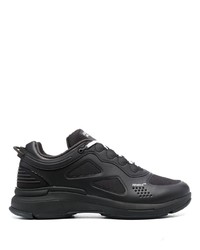 schwarze Sportschuhe von Athletics Footwear