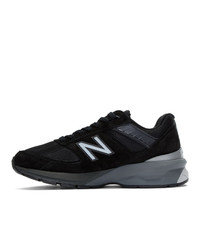 schwarze Sportschuhe von New Balance