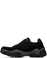 schwarze Sportschuhe von McQ