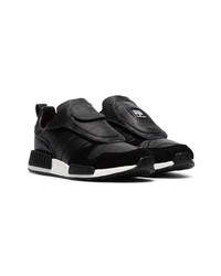 schwarze Sportschuhe von adidas