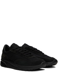 schwarze Sportschuhe von Common Projects