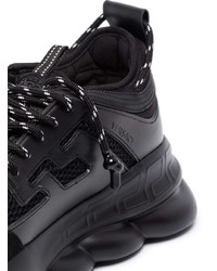 schwarze Sportschuhe von Versace