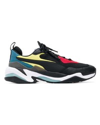 schwarze Sportschuhe von Puma