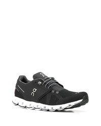 schwarze Sportschuhe von ON Running