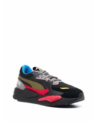 schwarze Sportschuhe von Puma