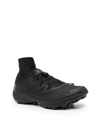 schwarze Sportschuhe von Salomon S/Lab