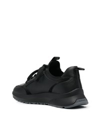 schwarze Sportschuhe von Bally