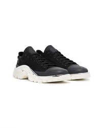 schwarze Sportschuhe von Adidas By Raf Simons