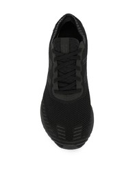 schwarze Sportschuhe von New Balance